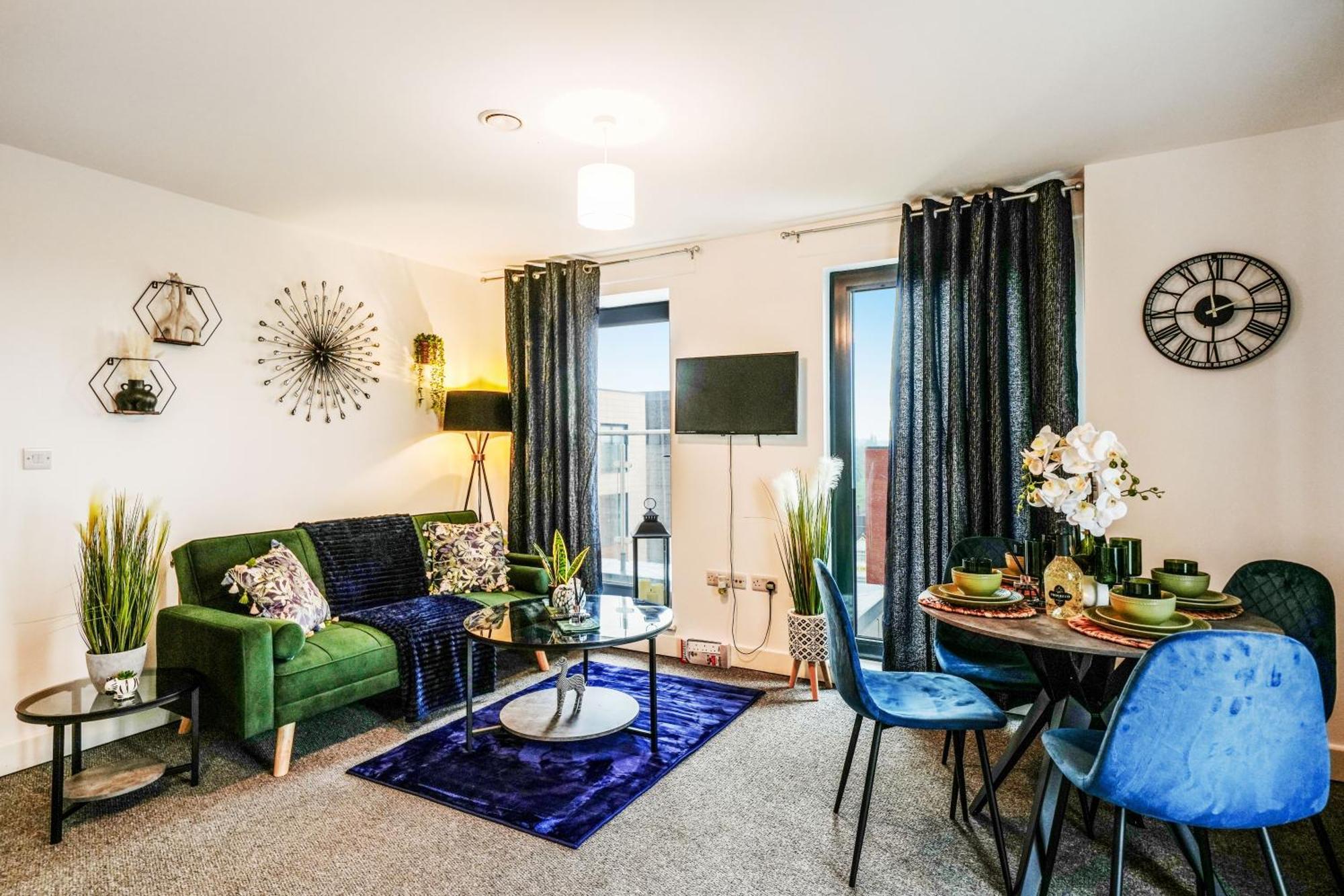 One And Two Bed Apartments Slough Near Heathrow Colnbrook Exterior foto